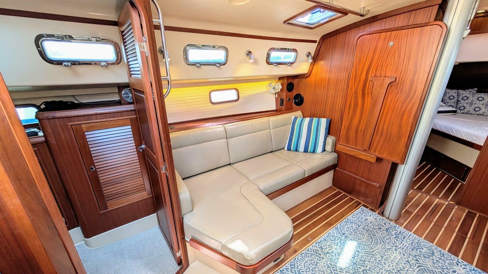 2019-island-packet-38-3-53fa02