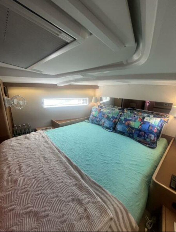 2019-jeanneau-47-3-3bfdb3