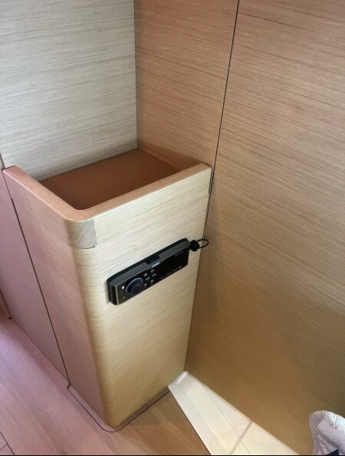 2019-jeanneau-47-3-3bfdb3