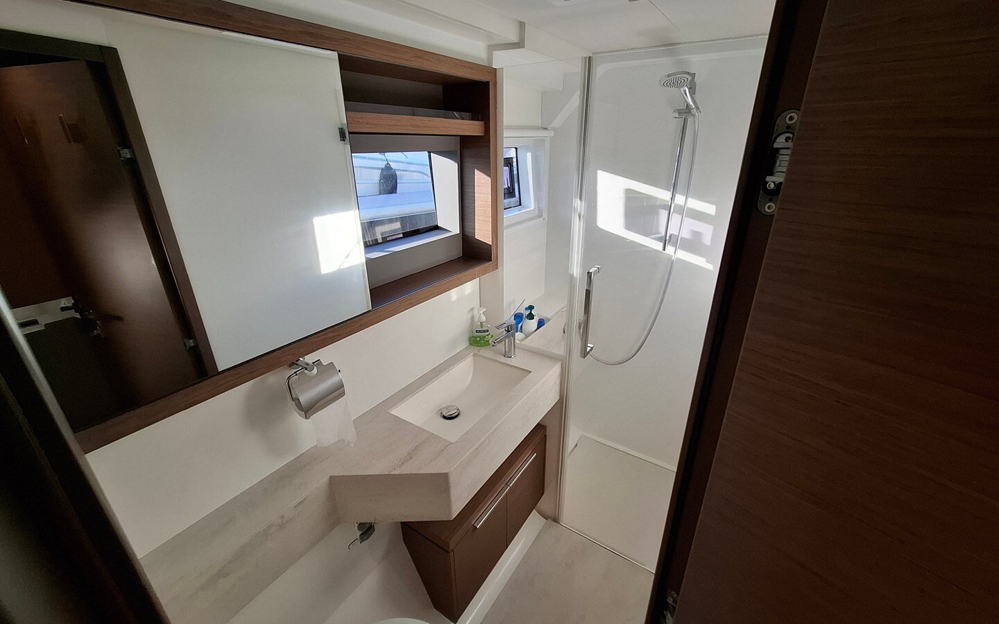 2019-lagoon-50-cc1d74