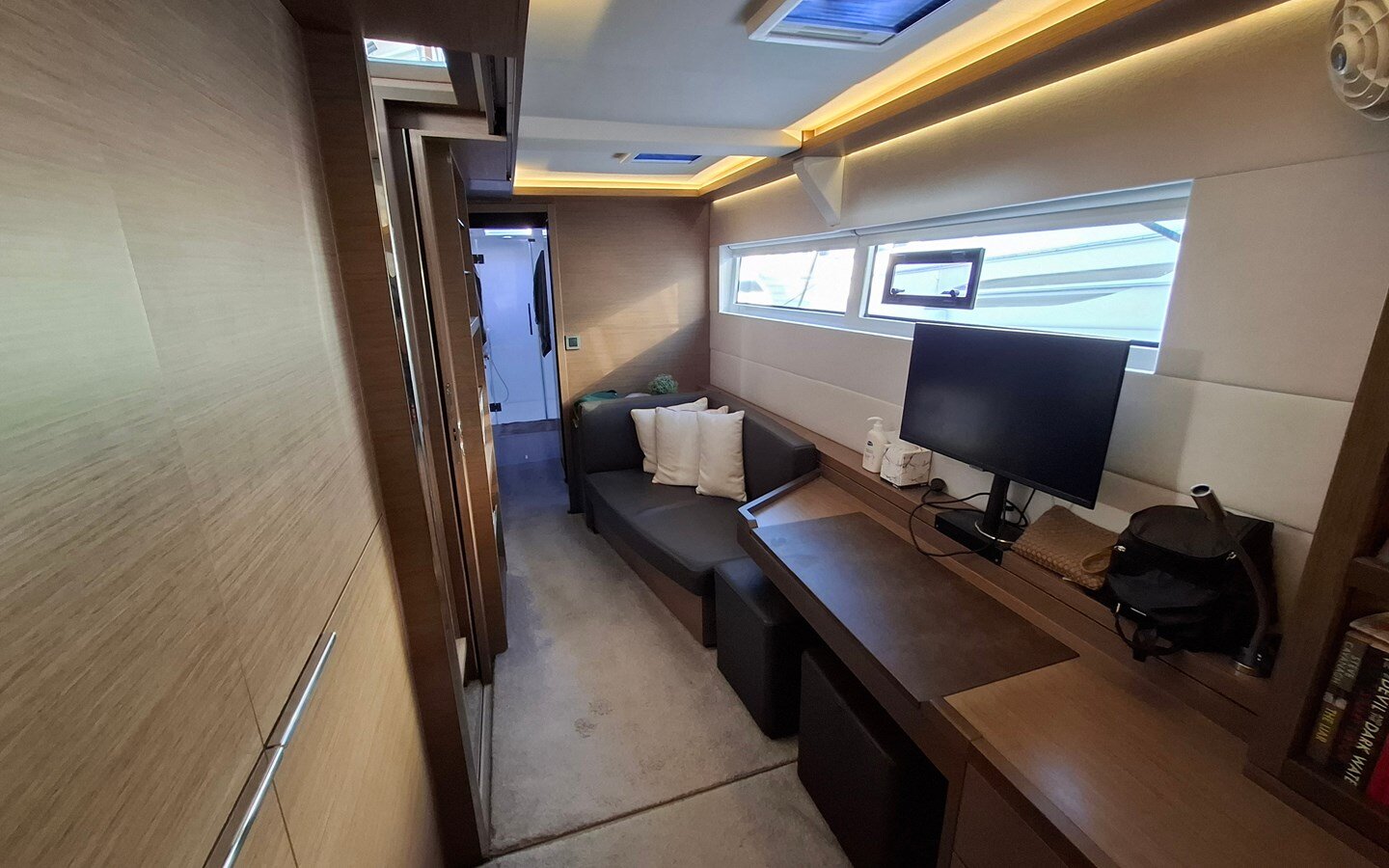 2019-lagoon-50-cc1d74