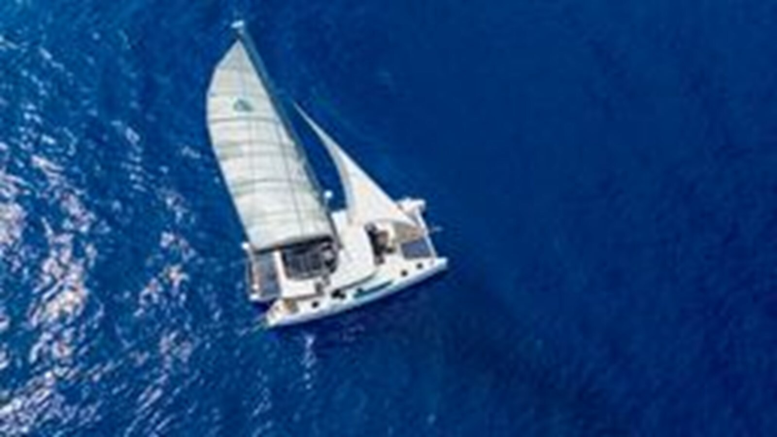 2019-lagoon-52-1-774a10