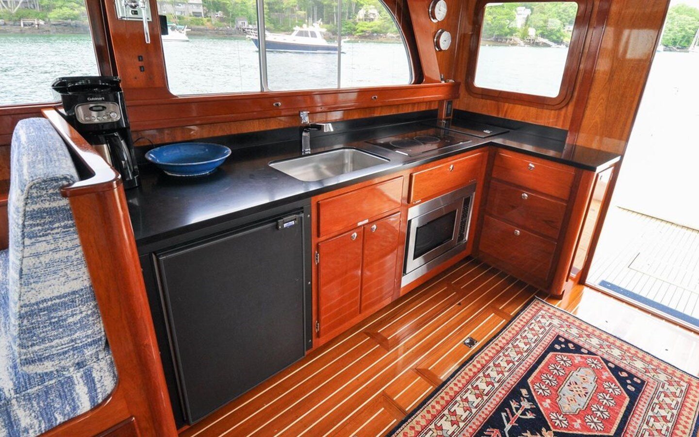 2019-lowell-brothers-43-cc4d85