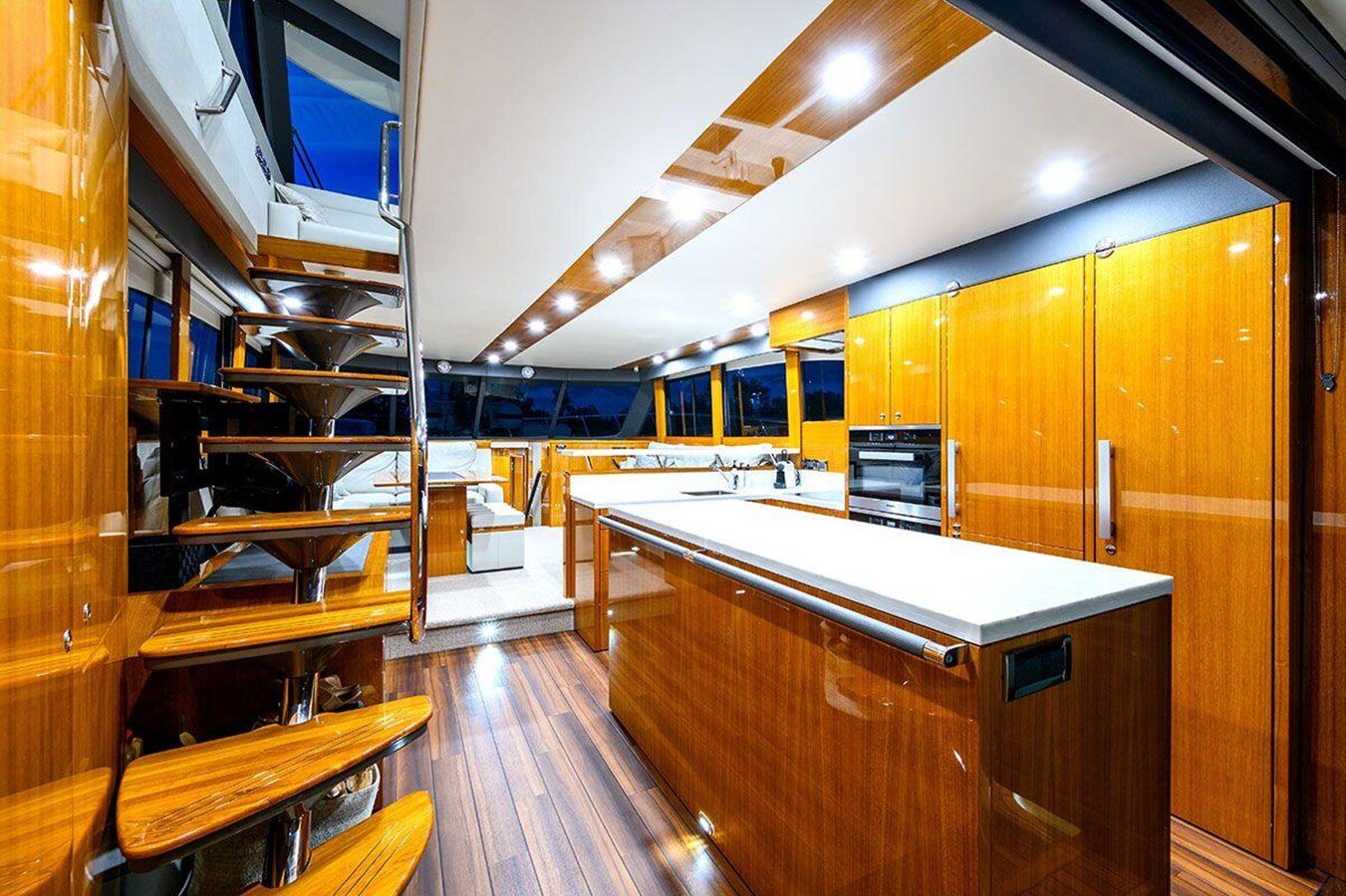 2019-maritimo-65-8-eccbf4