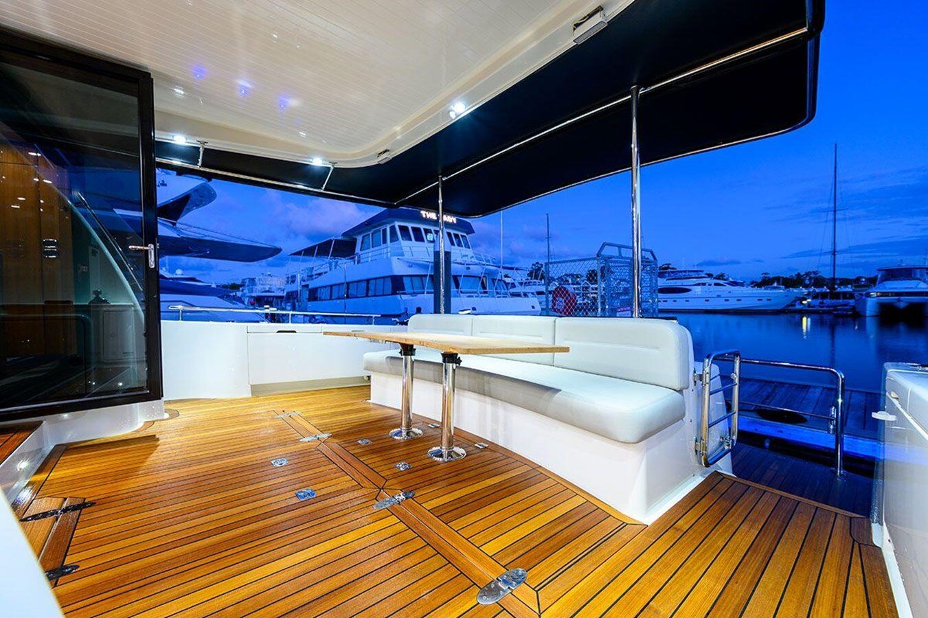 2019-maritimo-65-8-eccbf4