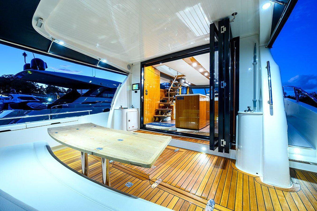 2019-maritimo-65-8-eccbf4