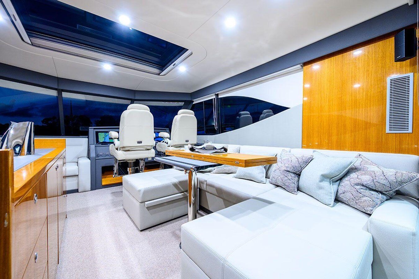 2019-maritimo-65-8-eccbf4