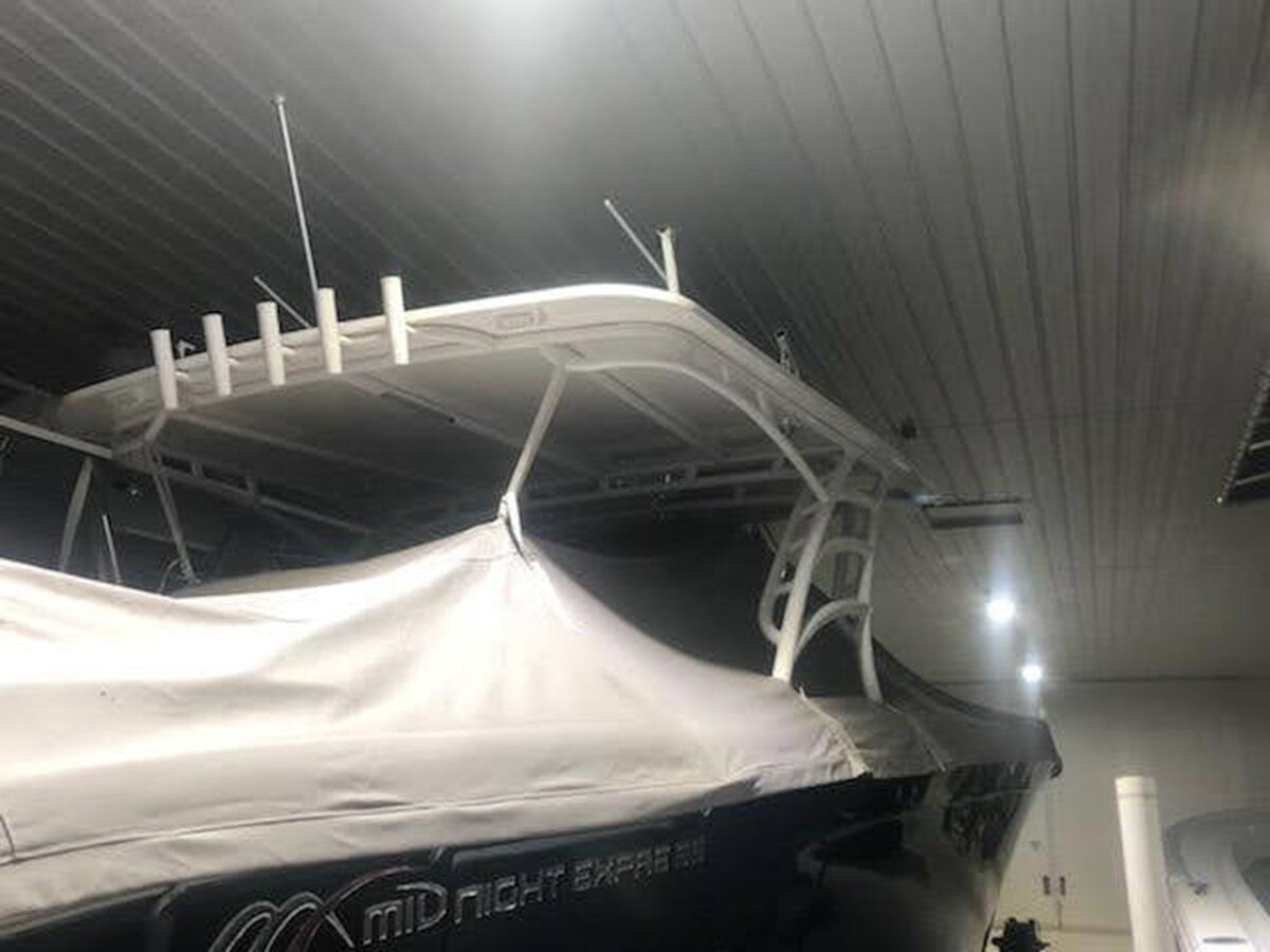 2019-midnight-express-powerboats-39-2f7bb4