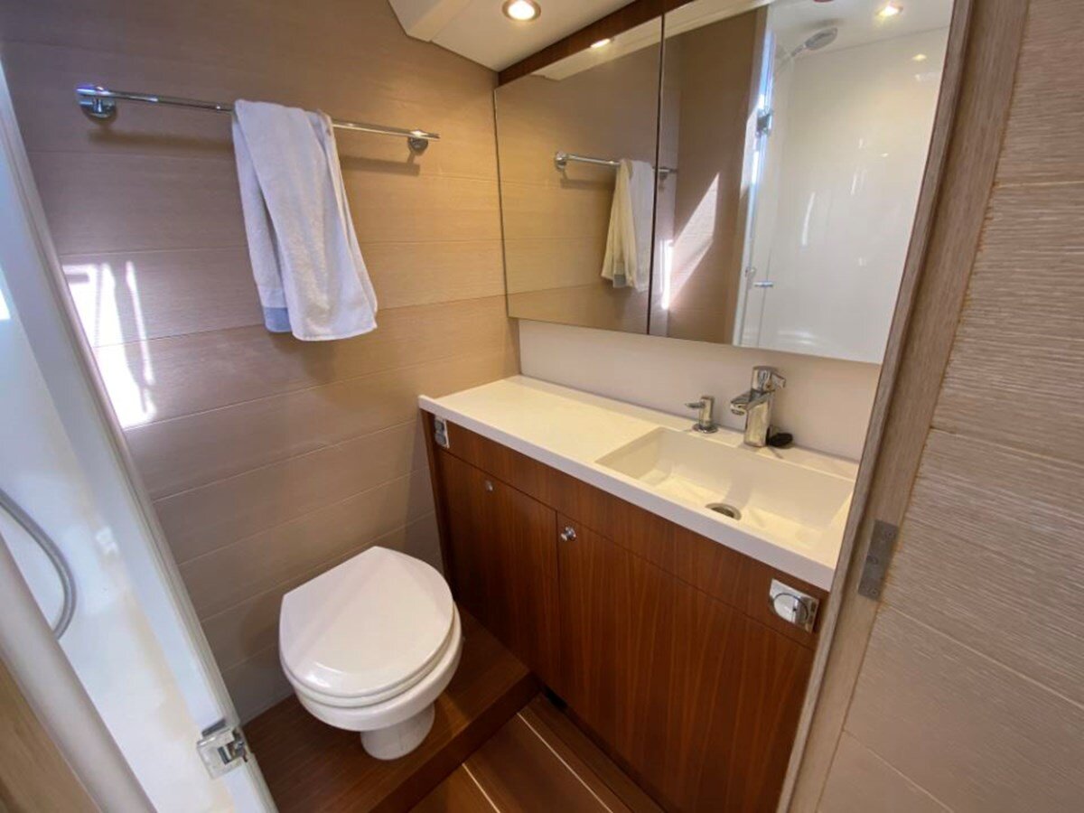 2019-nautor-swan-48-5-8c06da