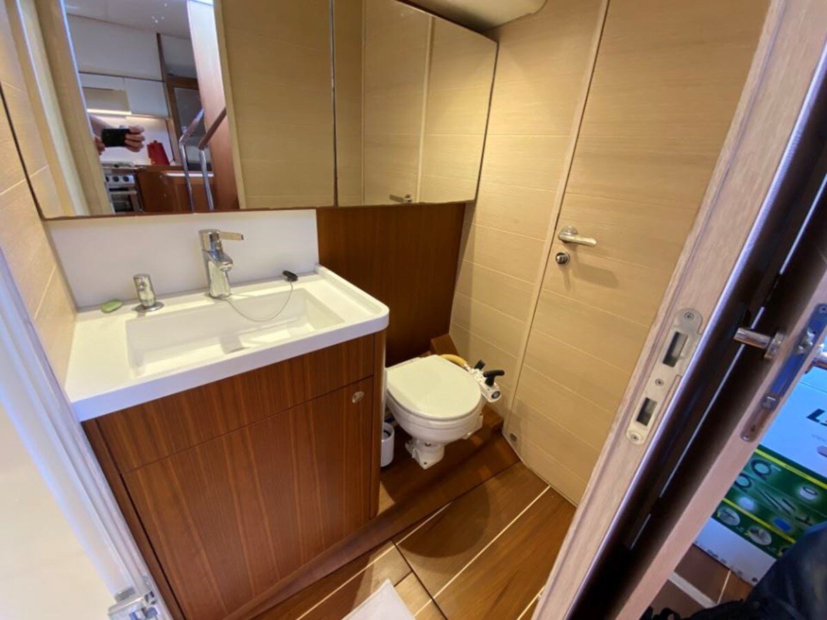 2019-nautor-swan-48-5-8c06da