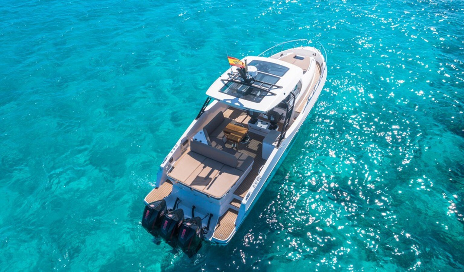 2019-oryx-yachts-37-9-7df50b