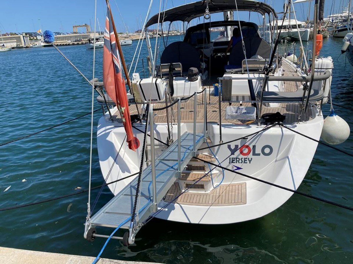 2019-oyster-marine-ltd-63-7-14797d