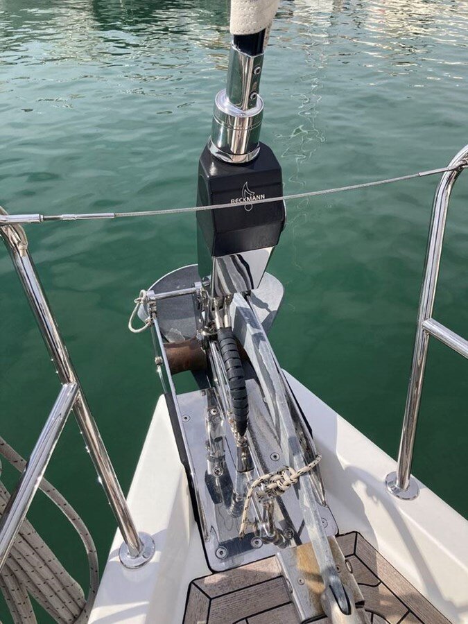 2019-oyster-marine-ltd-63-7-14797d