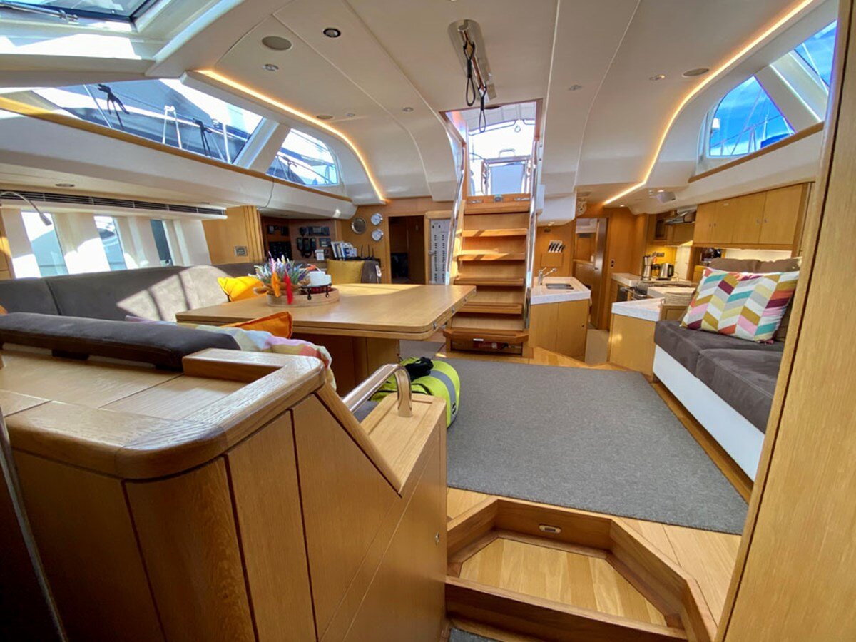 2019-oyster-marine-ltd-63-7-14797d