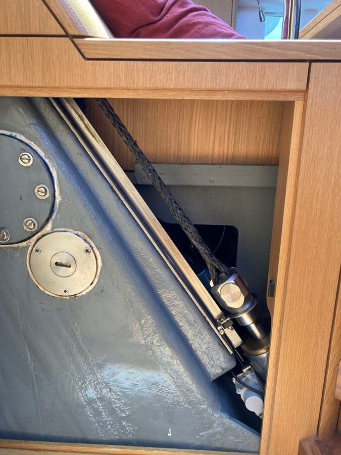 2019-oyster-marine-ltd-63-7-14797d