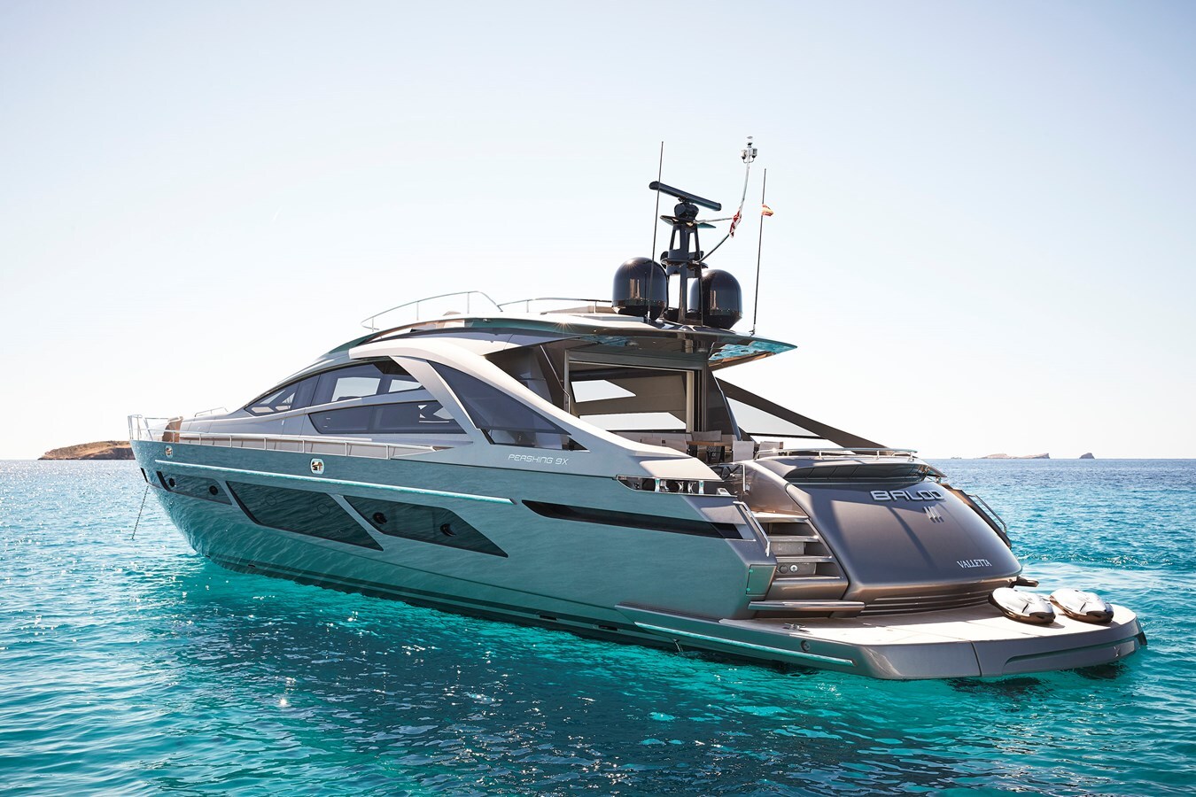 2019 PERSHING 92' 2