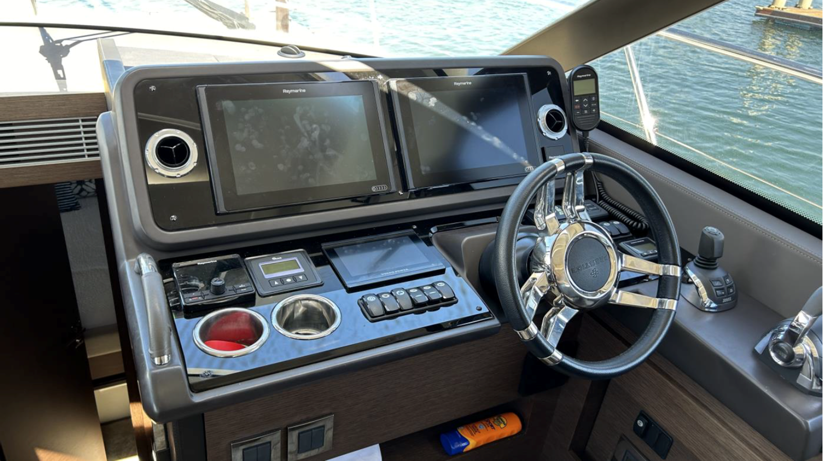 2019-prestige-46-19f14c