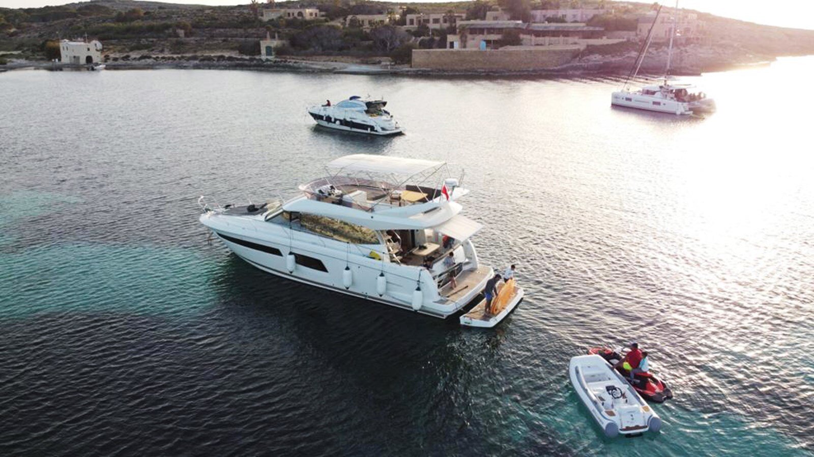 2019-prestige-50-10-adf8f4