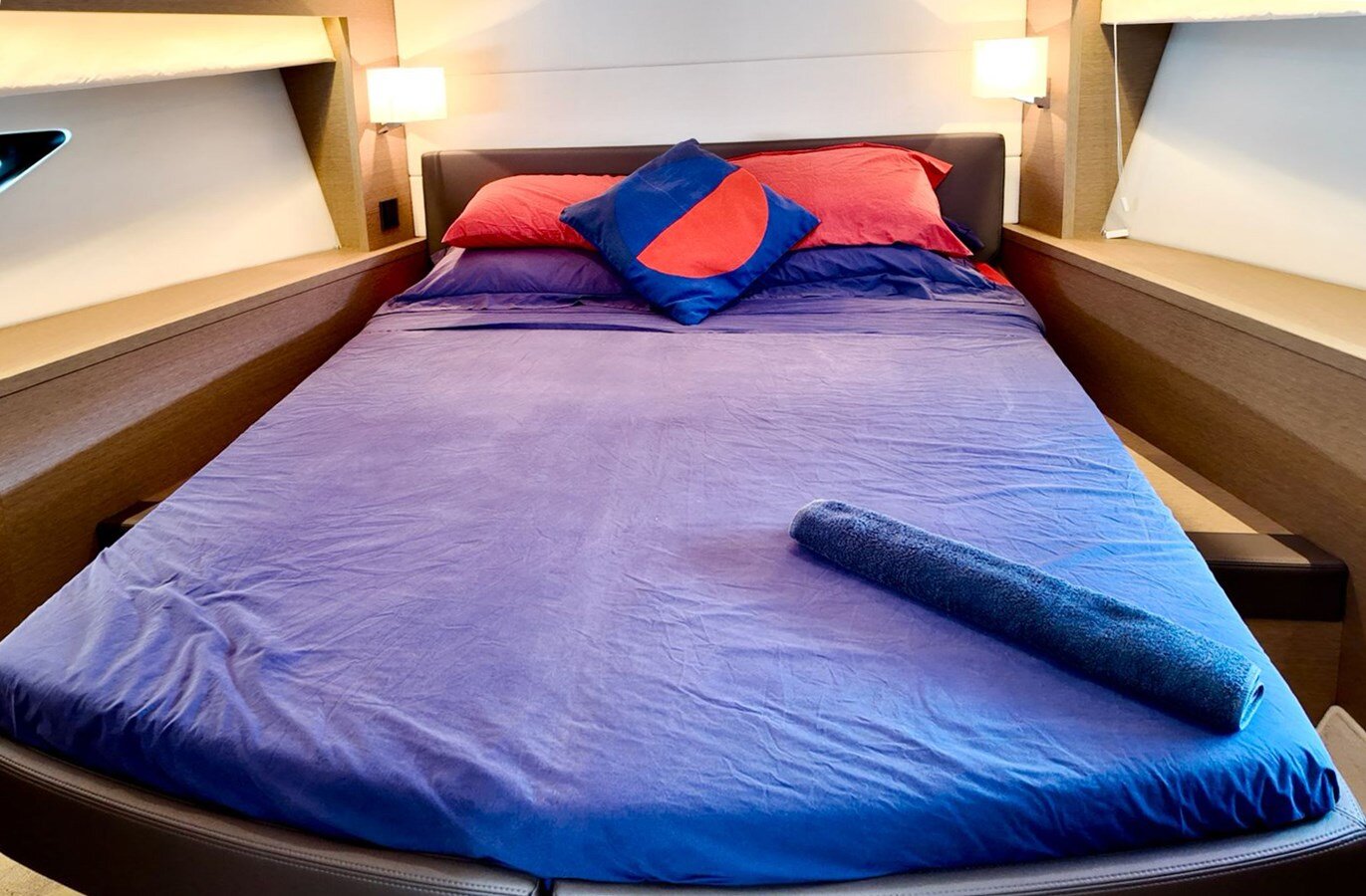 2019-prestige-50-10-adf8f4