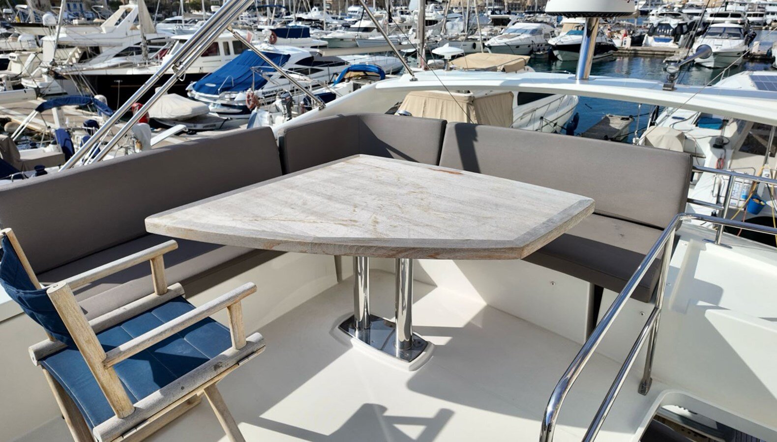 2019-prestige-50-10-adf8f4