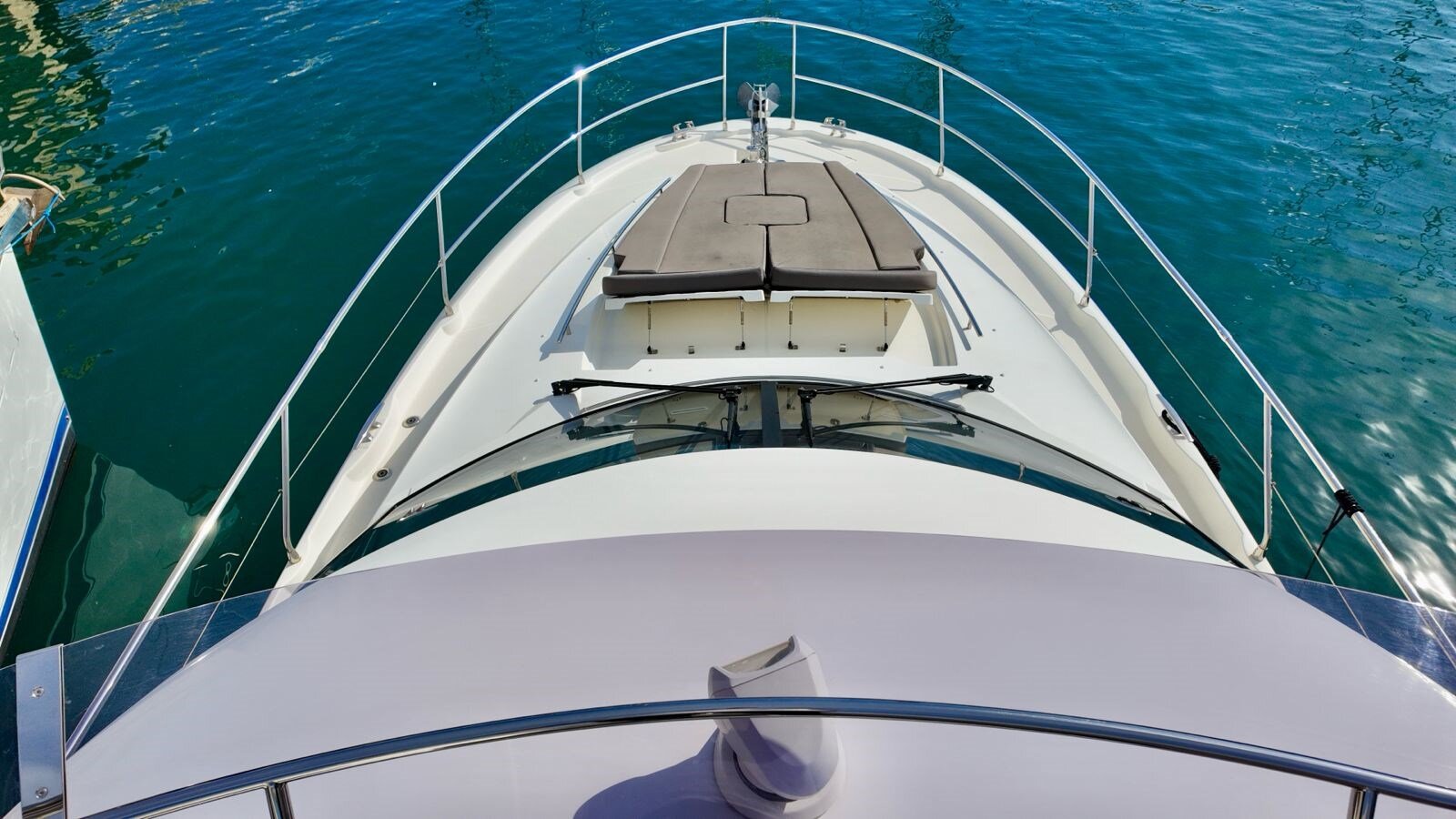 2019-prestige-50-10-adf8f4