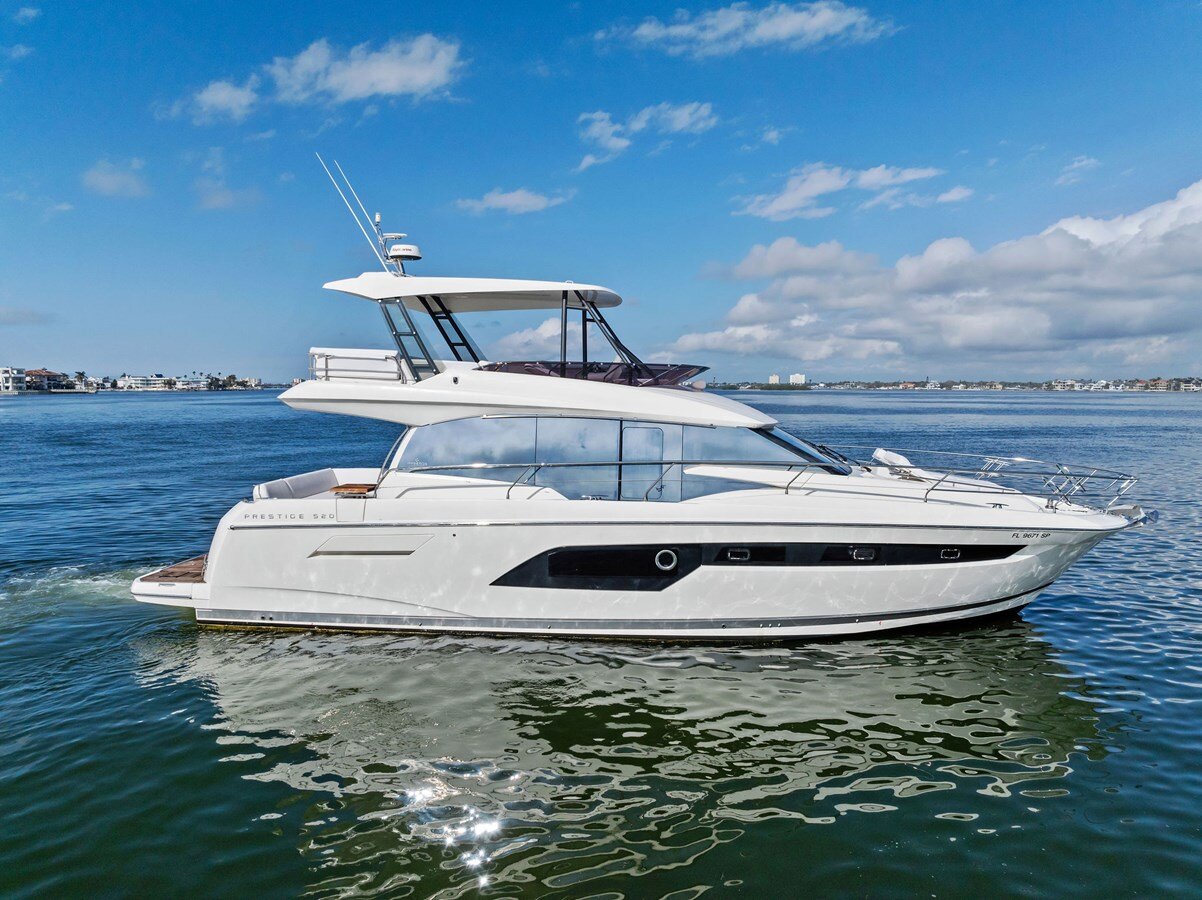 2019-prestige-52-b8f272