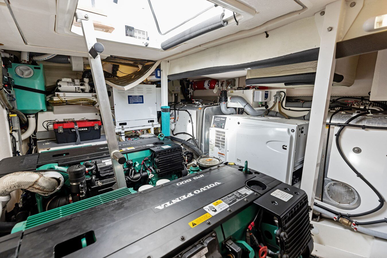 2019-prestige-52-b8f272