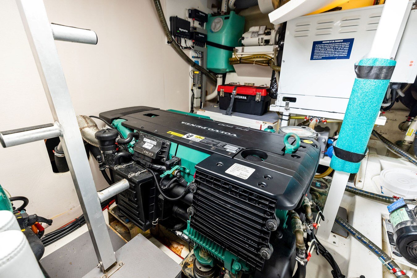 2019-prestige-52-b8f272