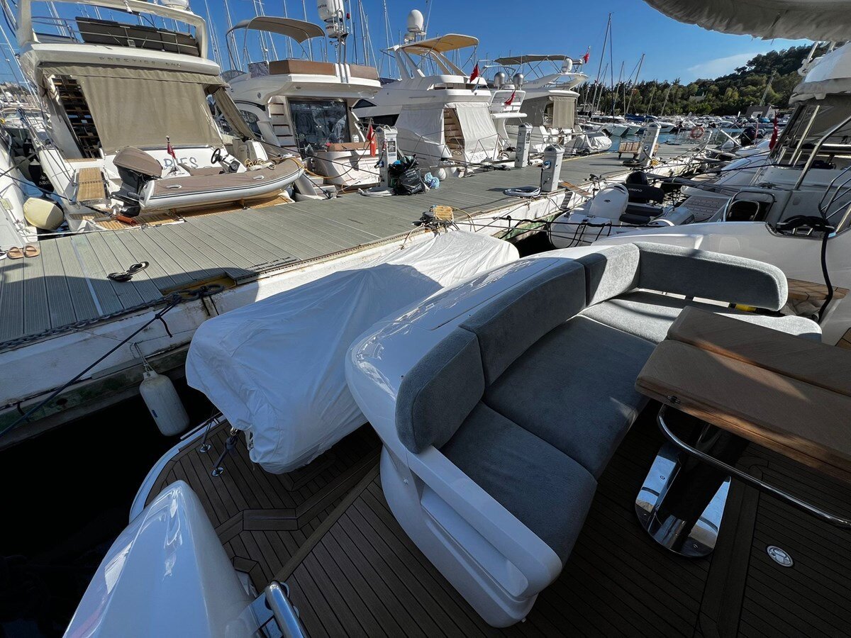 2019-princess-yachts-47-1-747027