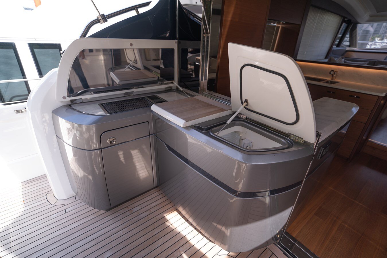 2019-princess-yachts-65-00c8b9