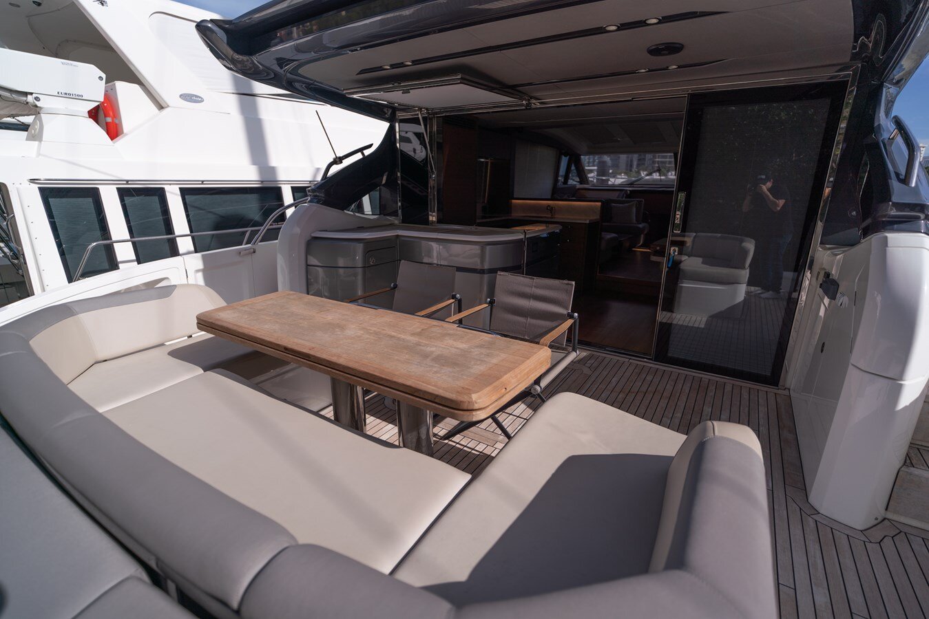 2019-princess-yachts-65-00c8b9