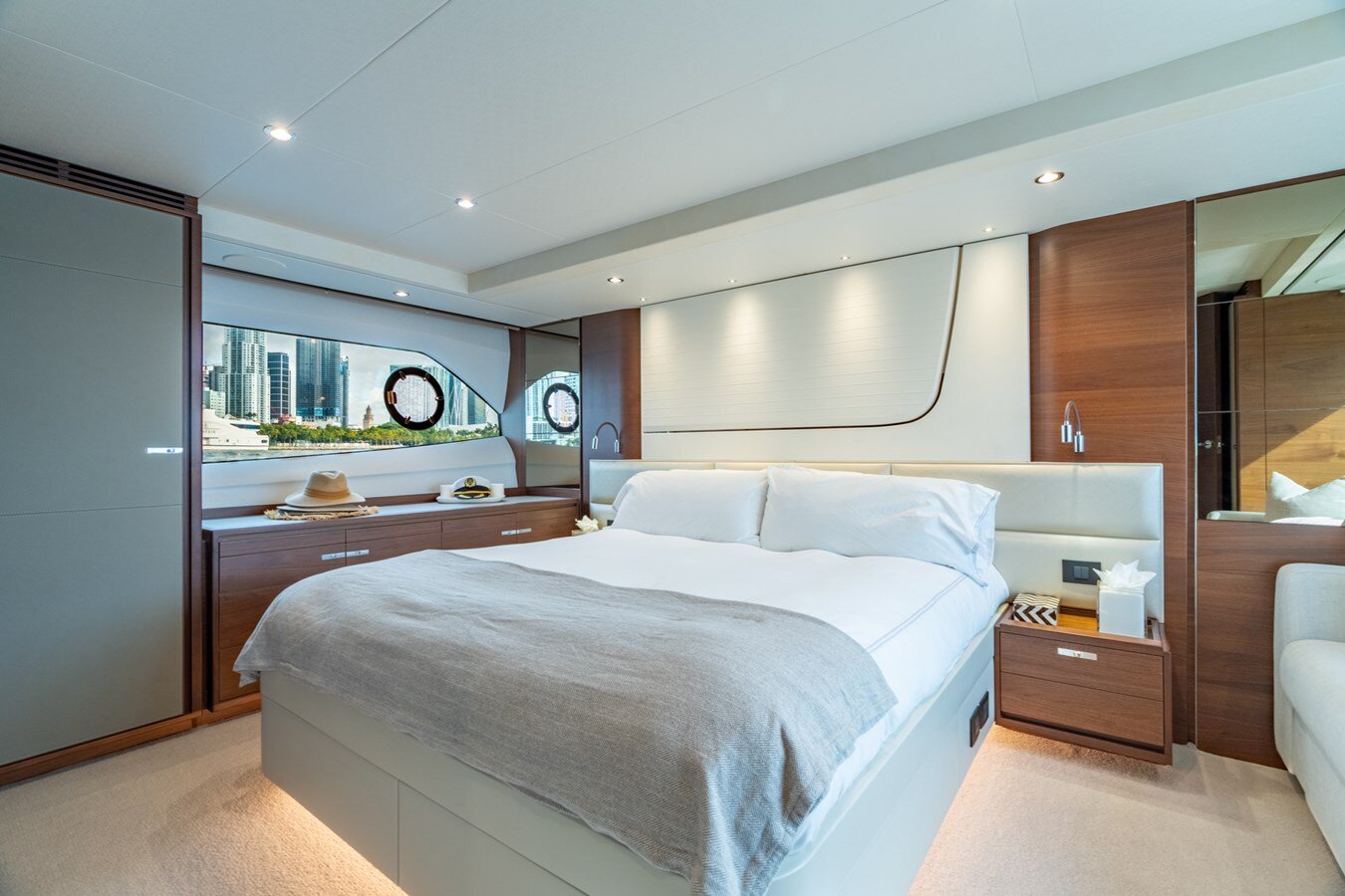 2019-princess-yachts-70-7e6f4e