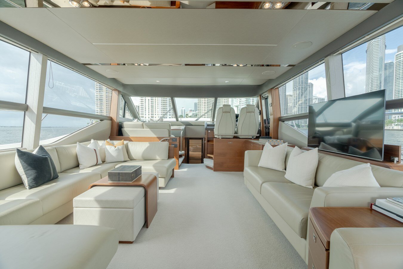 2019-princess-yachts-70-7e6f4e