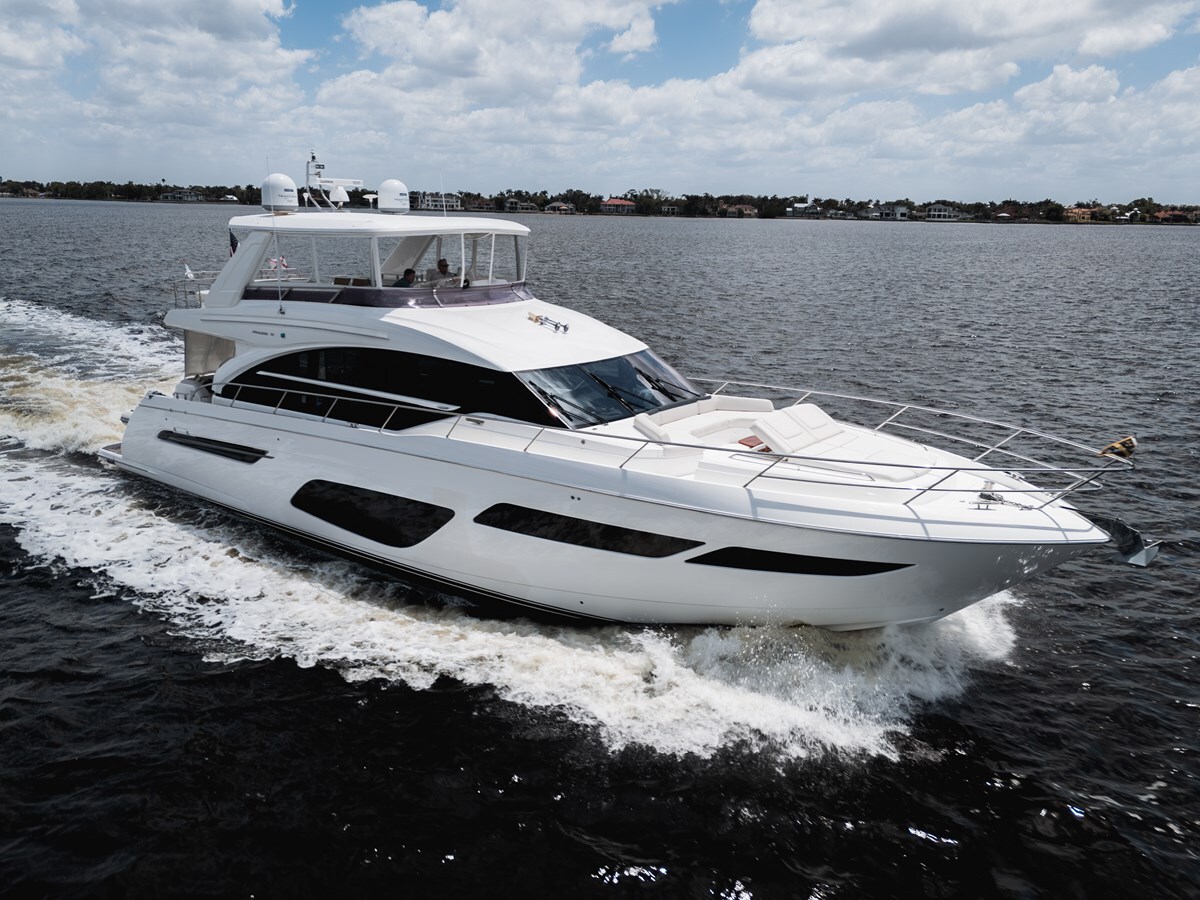 2019-princess-yachts-70-f890fe