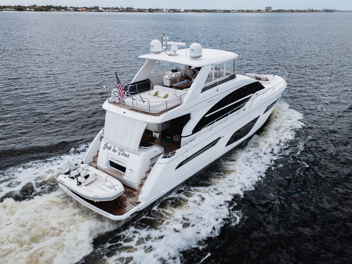 2019-princess-yachts-70-f890fe
