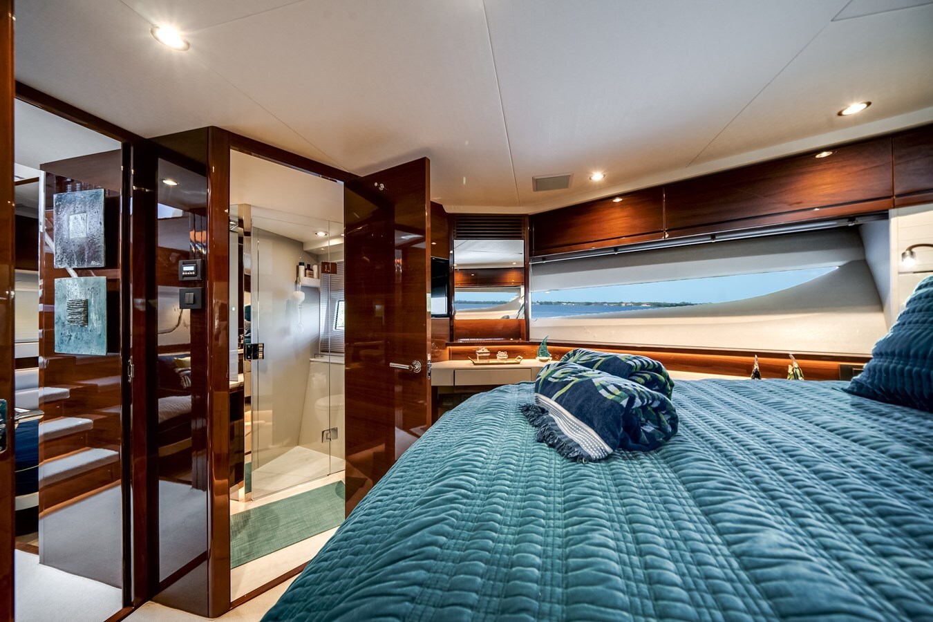 2019-princess-yachts-70-f890fe