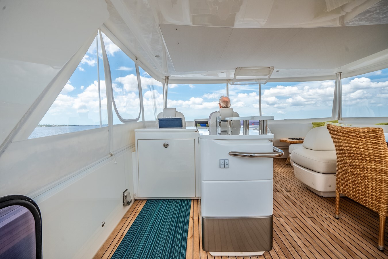 2019-princess-yachts-70-f890fe