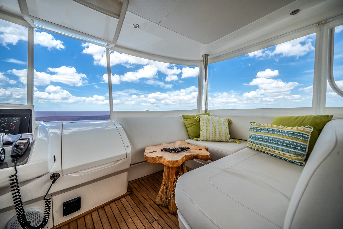 2019-princess-yachts-70-f890fe