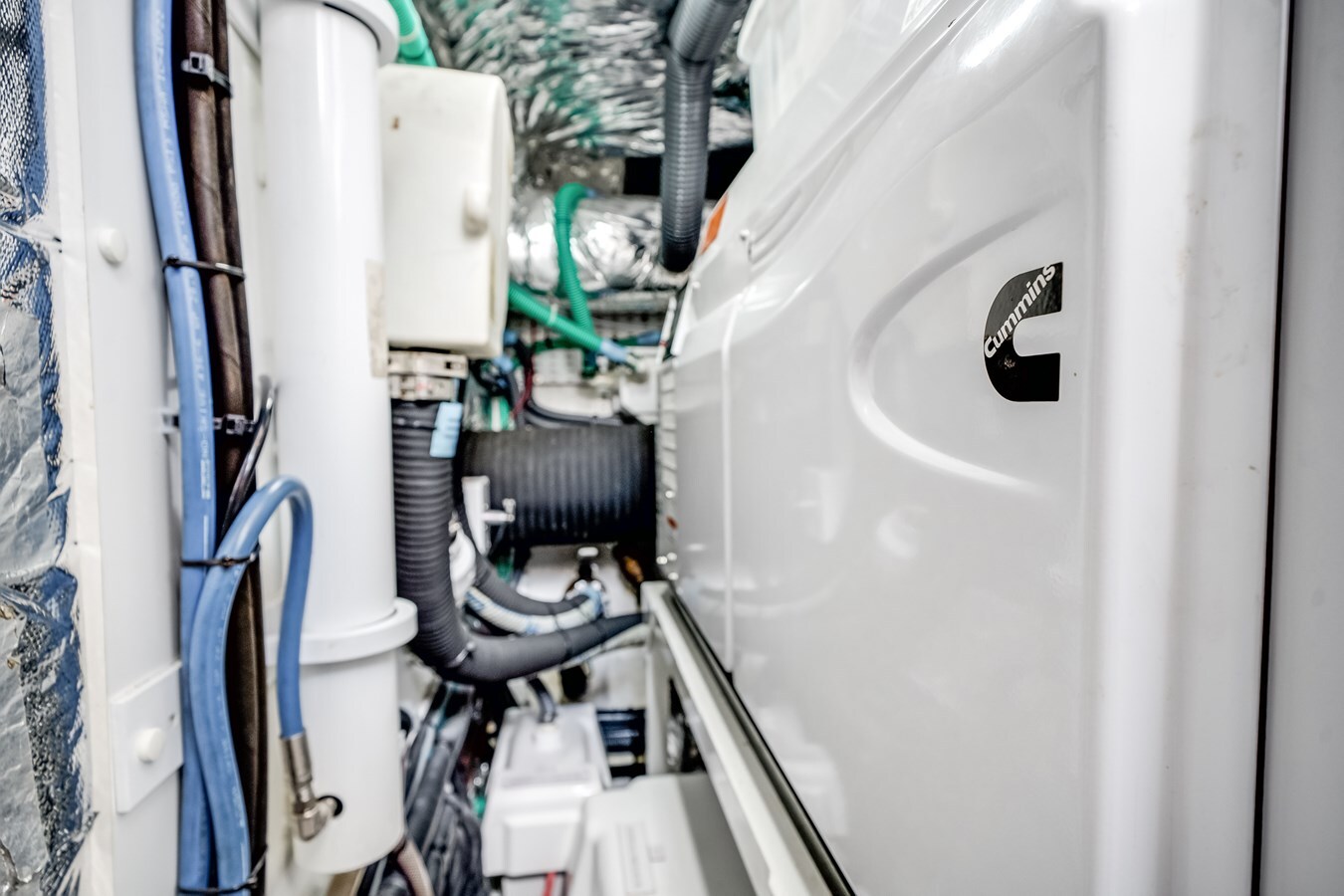 2019-princess-yachts-70-f890fe