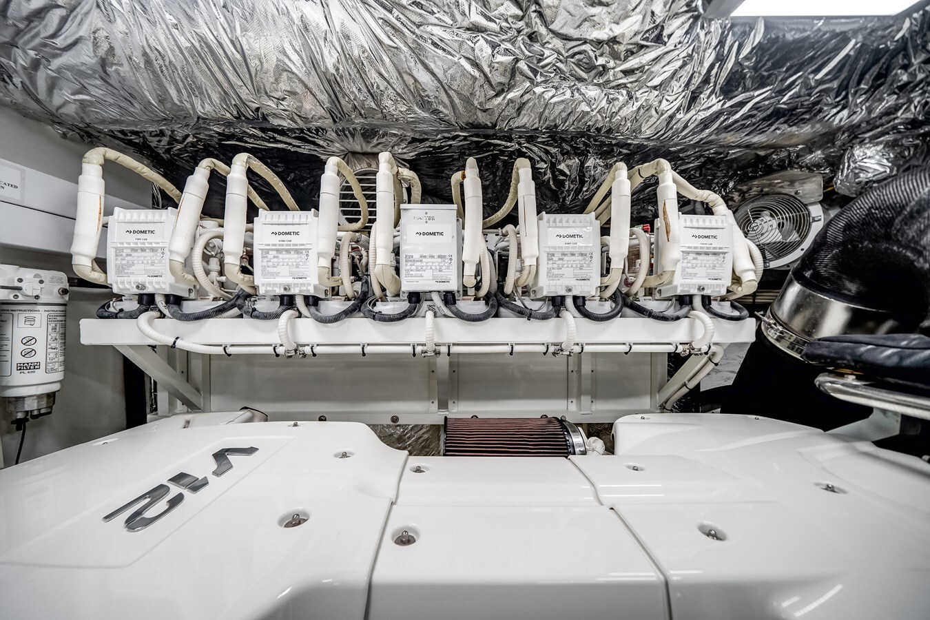 2019-princess-yachts-70-f890fe