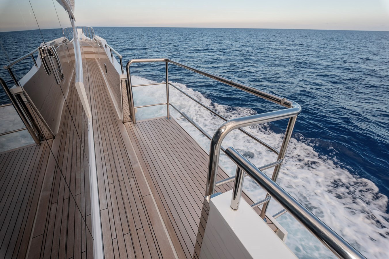 2019-princess-yachts-98-6-4ae178