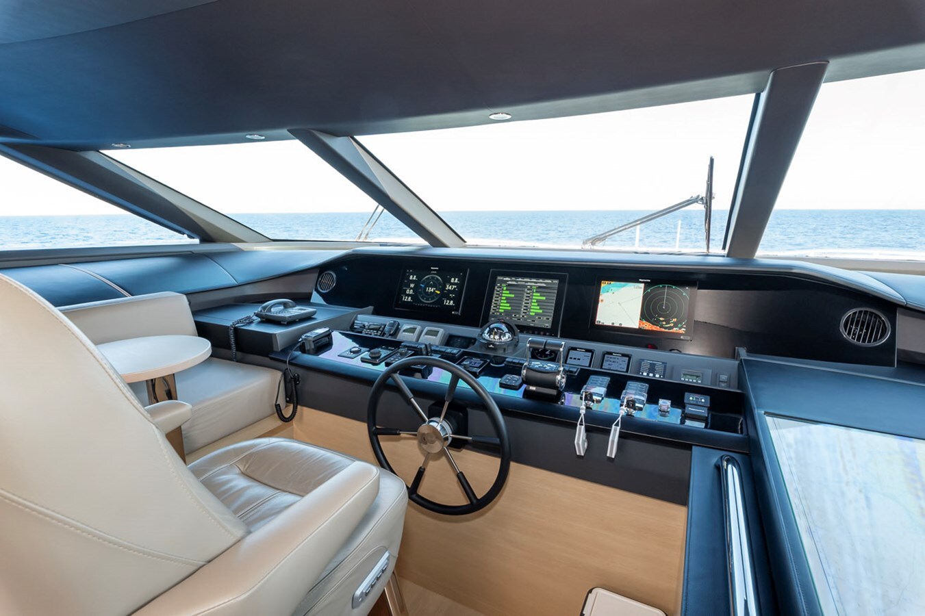 2019-princess-yachts-98-6-4ae178