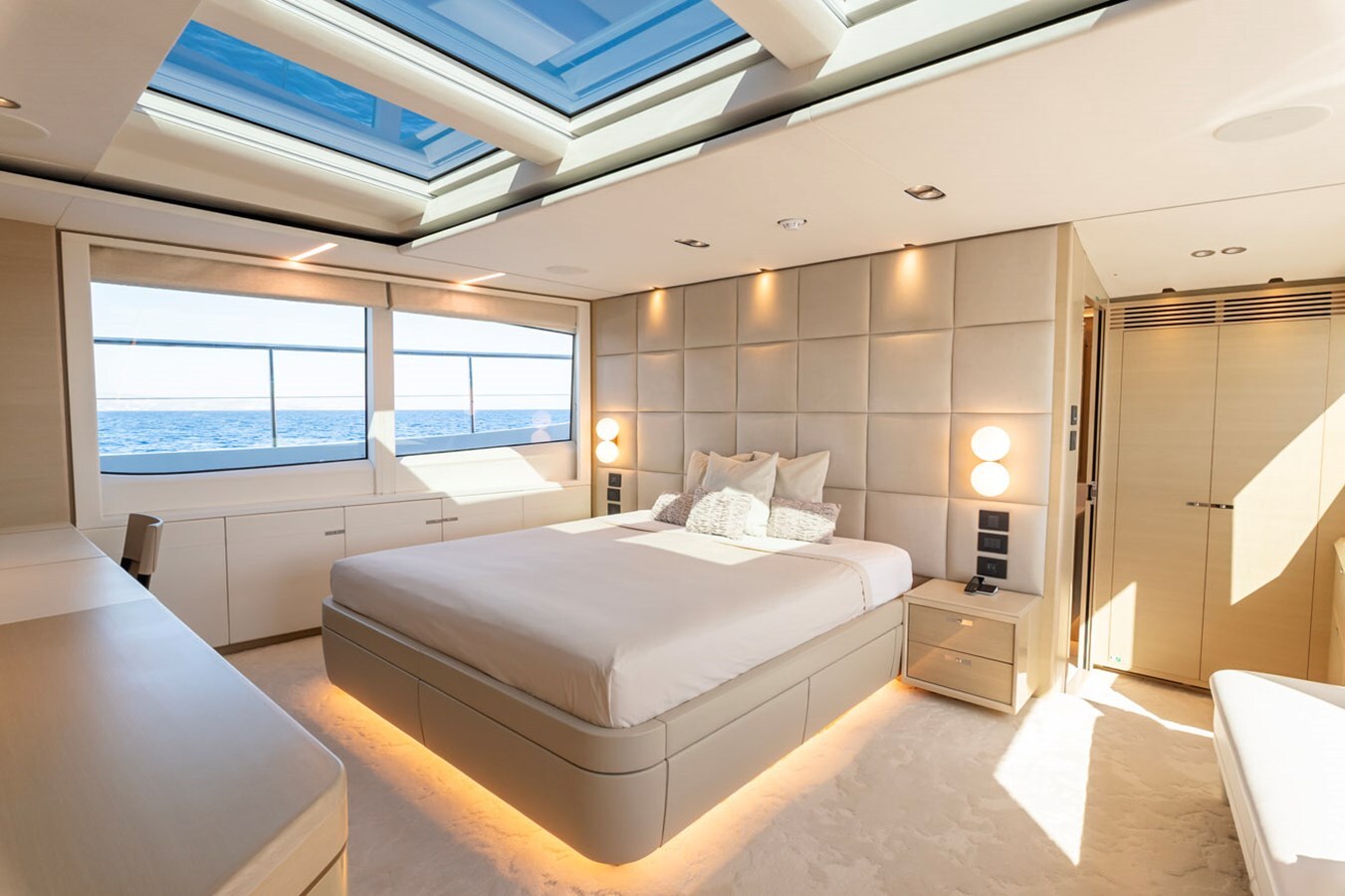 2019-princess-yachts-98-6-4ae178