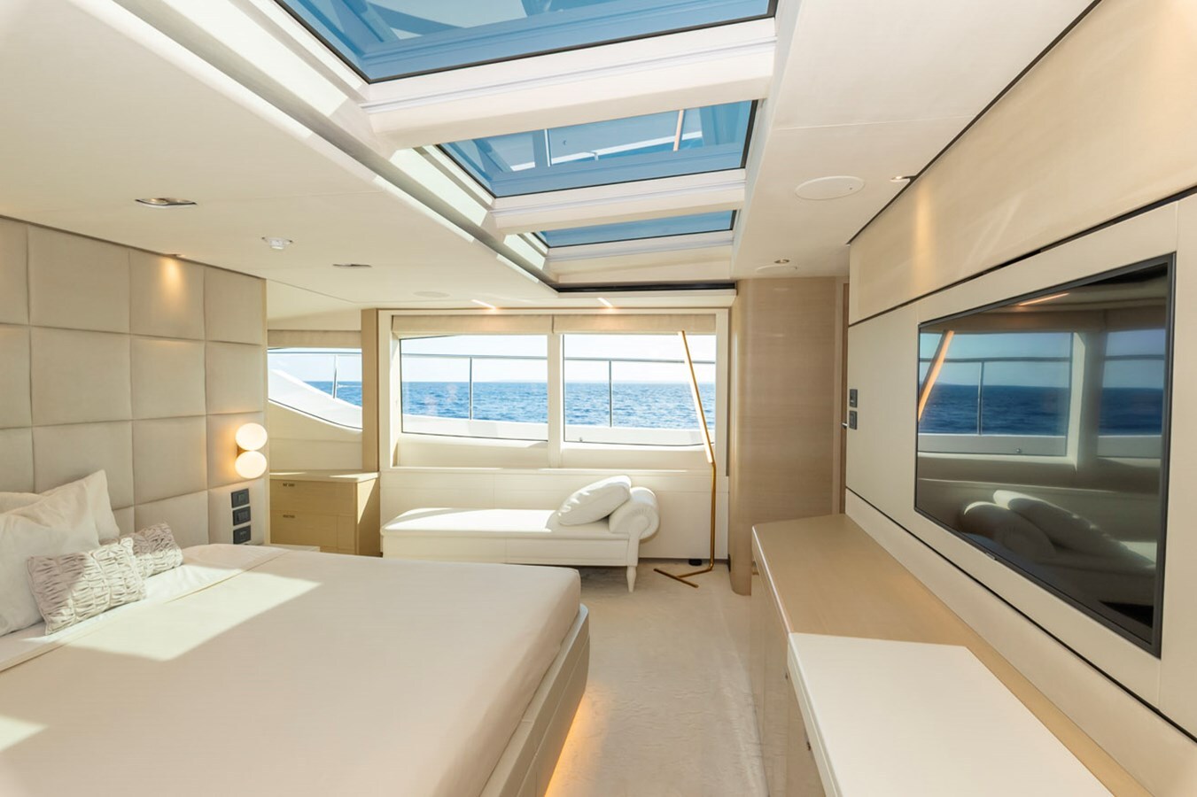 2019-princess-yachts-98-6-4ae178