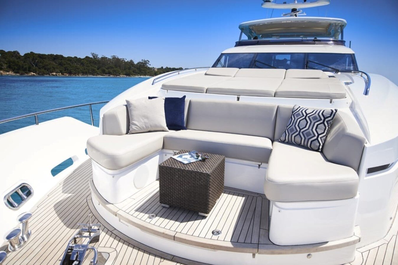 2019 PRINCESS YACHTS 99' 11