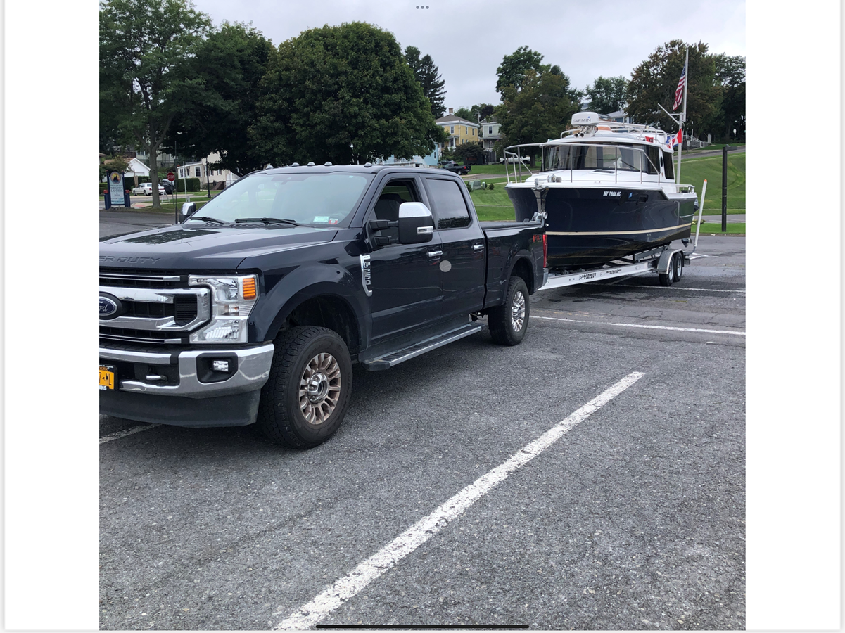 2019-ranger-tugs-27-8-1302b5