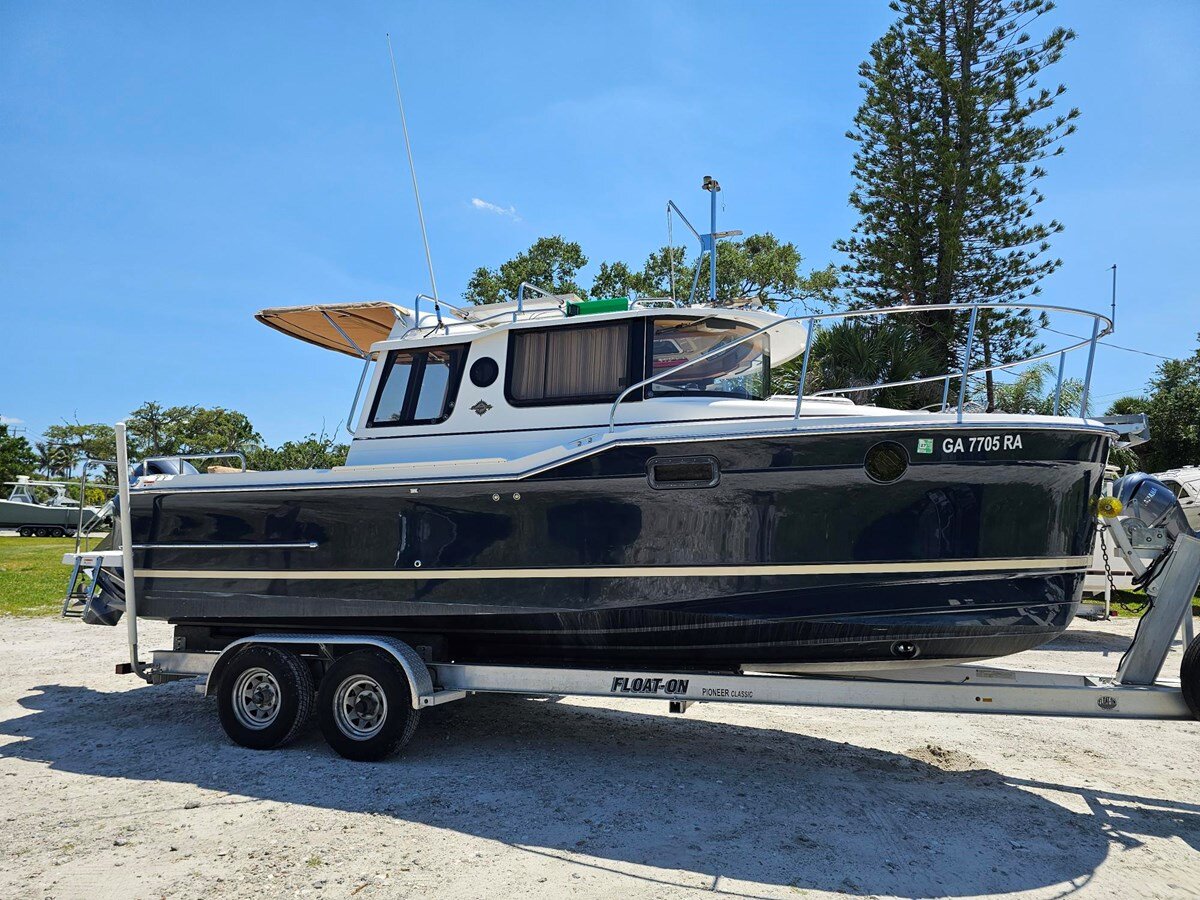 2019-ranger-tugs-28-11-68402c