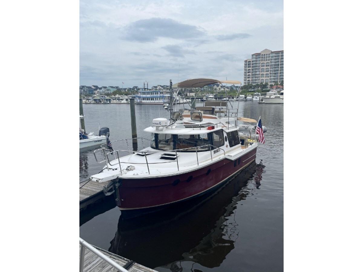 2019-ranger-tugs-33-4-00749c