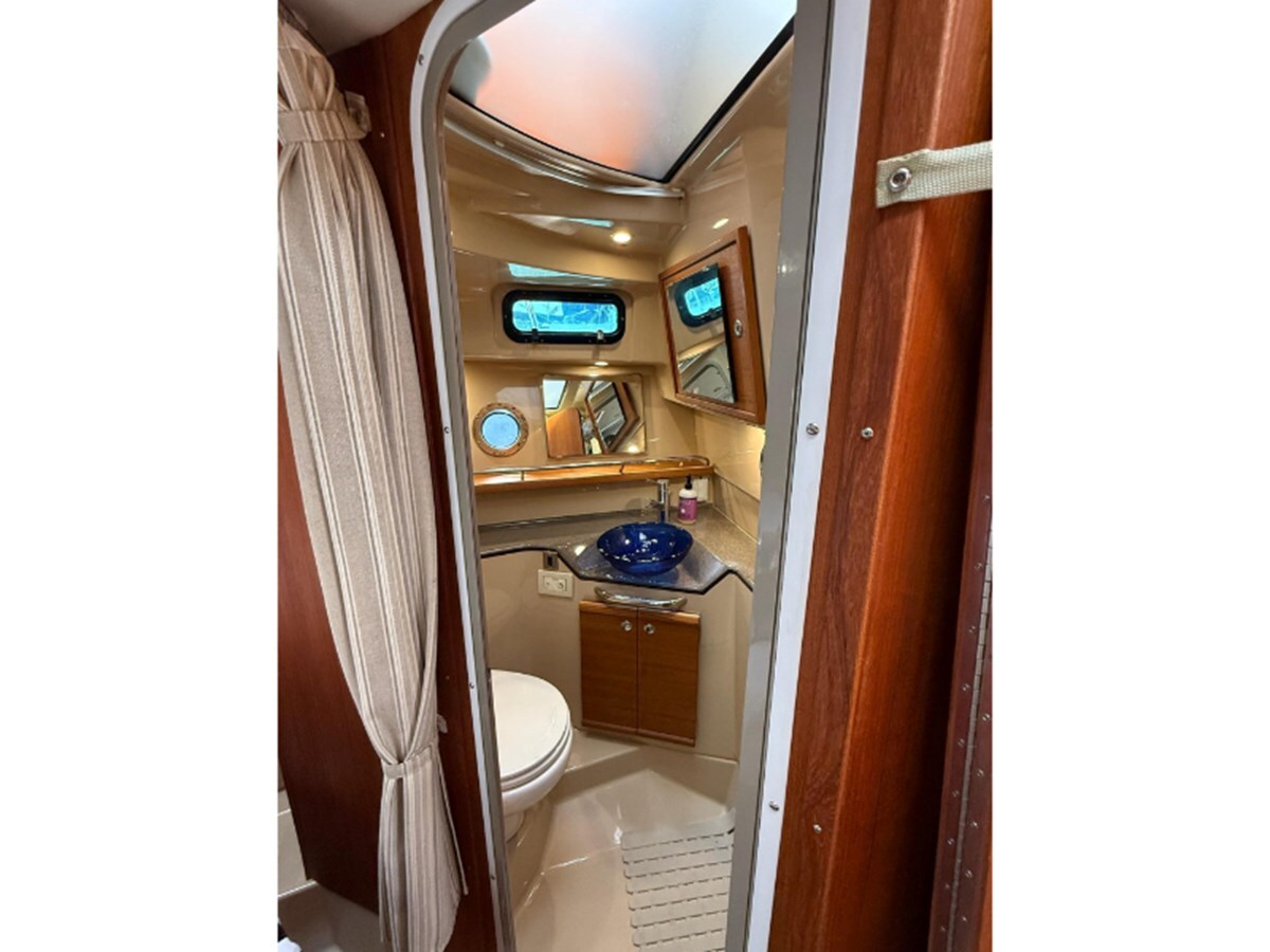 2019-ranger-tugs-33-4-00749c