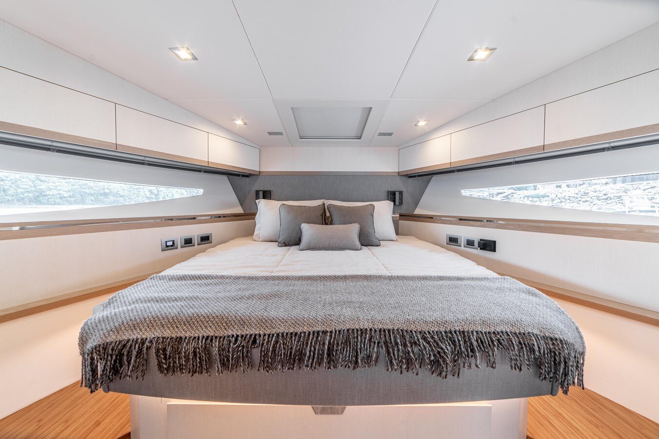 2019-rio-yachts-61-a70bc6